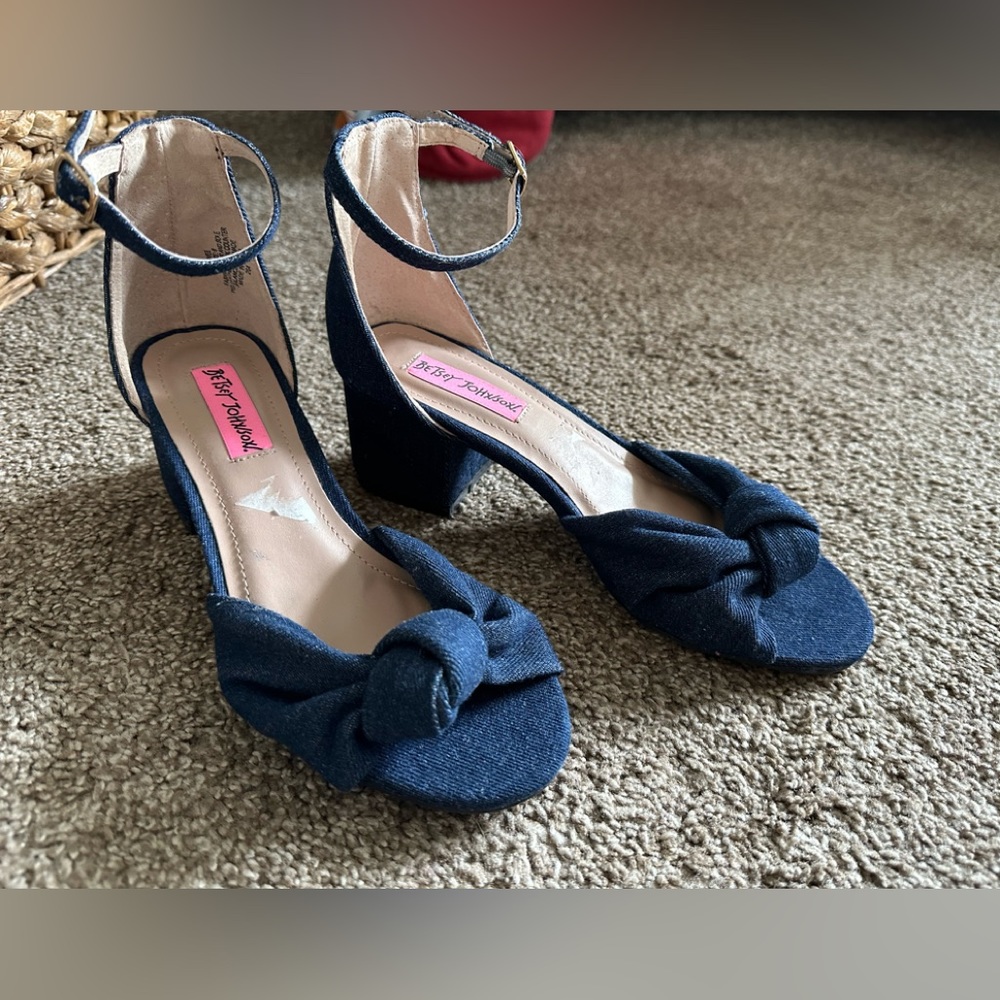 Betsey Johnson sandals
